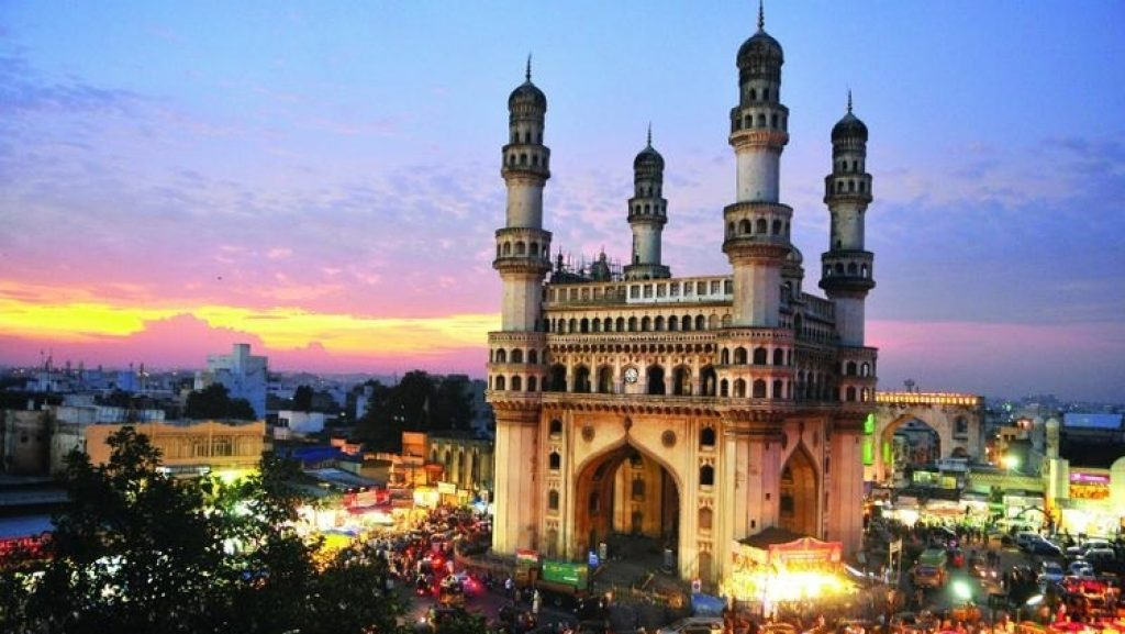 Best Food in Hyderabad: The Ultimate Hybrid Guide for Families (Street Food to Fine Dining)